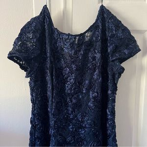 Alex Evenings Mother of Groom wedding dress size 18. Very beautiful dress!